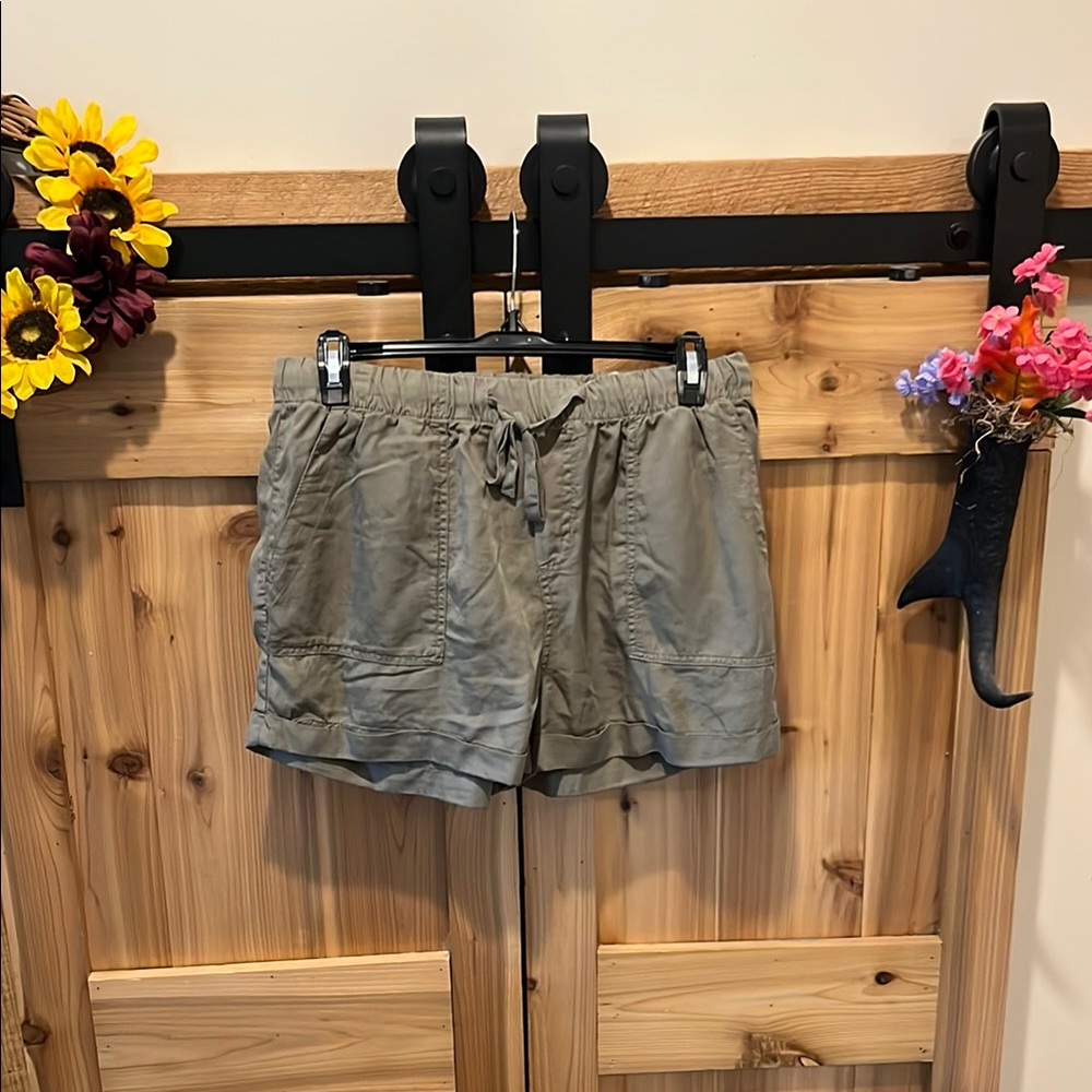 Love Tree Light Olive Relaxed Drawstring Cargo Shorts
